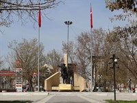 Atatürk Büstü
